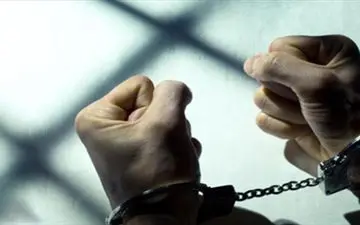 دستگیری دختری که دوستش را در بزم شبانه ویلای دماوند در اختیار چند پسر گذاشت 