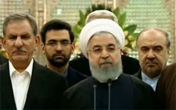 هیچکس فکر نمی‌کرد که با یک نهضت می‌توان یک رژیم را سرنگون کرد + فیلم