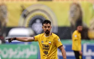 بازیکنی که از ترکیب سپاهان بیرون نمی‌رود