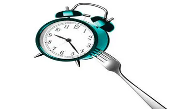 تاثیر ساعت صرف شام بر پیشگیری از سرطان