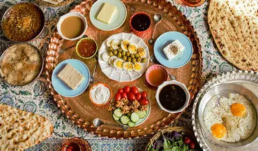 هر صبحانه در سفره ایرانی‌ها چقدر خرج برمی‌دارد؟ / از قیمت نان و پنیر تا کله پاچه