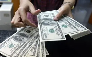 بانک‌ها مجاز به عرضه ارز مسافرتی و دانشجویی شدند