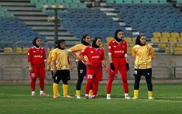  لیگ برتر بانوان همچنان در اختیار مدعیان اصلی/ توقف پرسپولیس در ایلام
