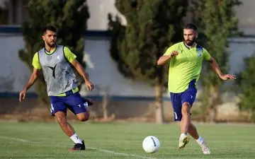 شمارش معکوس برای جدایی مهاجم مغضوب آبی ها