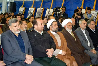 نمایشگاه دستاوردهای چهل ساله انقلاب در کرمانشاه به روایت تصویر