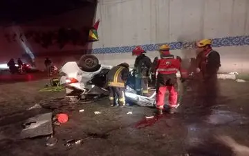 حادثه هولناک در مشهد: سقوط مرگبار تیبا از پل بر روی موتورسیکلت با ۱ کشته و ۵ مصدوم