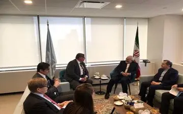 در نیویورک؛ ظریف با وزیر امور خارجه فنلاند دیدار کرد