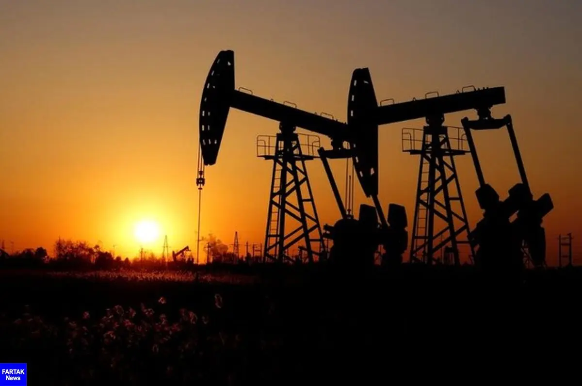 عقب‌گرد نفت در واکنش به جهش تولید آمریکا