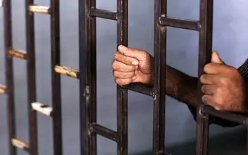 
تبهکاری سریالی زندانی لو رفت!