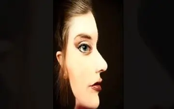 خود را بهتر بشناسید / چهره زن نیم رخ است یا روبروی شماست؟