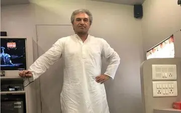 حمید فرخ نژاد با پوشش محلی بلوچی (عکس)