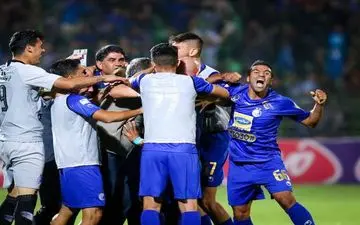  طلسم باور نکردنی درباره استقلال و استراماچونی