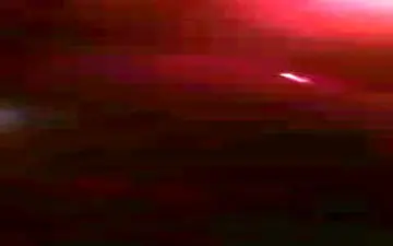 هم اکنون/ رویت شی نورانی در آسمان استان کرمانشاه + فیلم