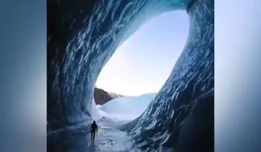 غار یخی شگفت‌انگیز در ایسلند + فیلم