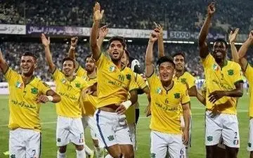  نیمکت نفت آبادان درانتظار سرمربی سابق پرسپولیس