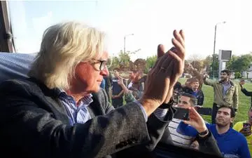 طرح اخراج سرمربی آلمانی استقلال از مدت‌ها قبل جدی شده بود!