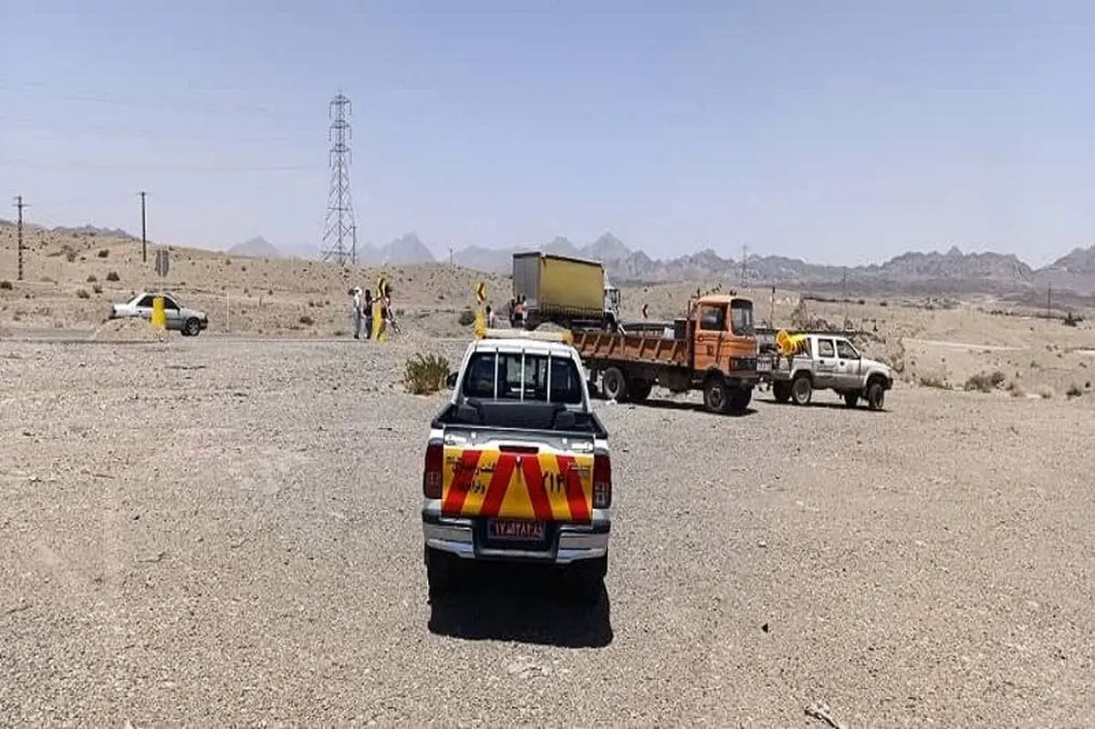 مسدودی مسیر ترانزیتی خاش – ایرانشهر به‌دلیل تعمیر پل «ریچکان»