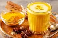 چرا شب‌ها باید شیر زردچوبه بنوشید؟ ۷ فایده شگفت‌انگیز برای بدن شما