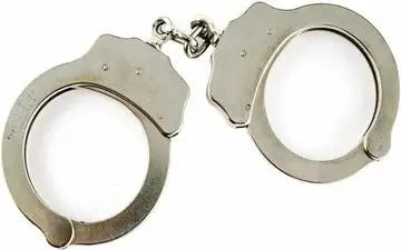 انهدام باند زورگیری در کرمانشاه/دستگیری 5 عضو باند 