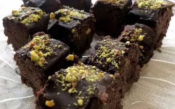 طرز تهیه  اسلایس براونی | عاشقش میشی از بس که خوشمزه س