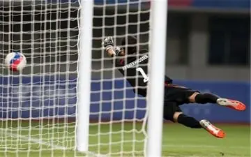 دروازه‌بان تیم ملی سوریه رسما به سپاهان پیوست 