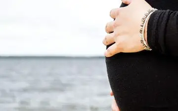 کتک خوردن زن باردار توسط شوهرش / همه شوکه شدند!