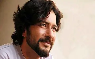 تصویری از  ساخت مجسمه جذاب ساخته امیر‌حسین صدیق