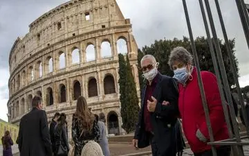 تعطیلی مدارس، رستوران‌ها و فروشگاه‌ها در موج چهارم کرونا در ایتالیا

