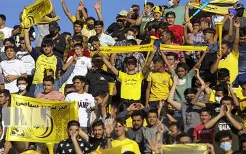 تماشاگران دیدار فوتبال  فجر شهید سپاسی و خبیر خرم آباد را رایگان می‌بینند