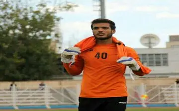 آرش ملک:برق جدید شیراز نیاز به توجه بیشتری دارد/ 10 قدم تا لیگ یک باقی مانده است