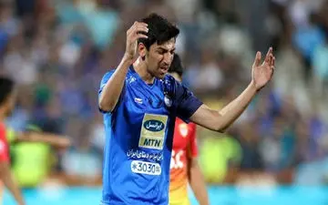 فوری؛ جدایی مهاجم میلیاردی استقلال از این تیم و پیوستن به پرسپولیس!