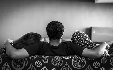 شوهرم روباهی حیله گر است/ او دختران را فریب میدهد و...