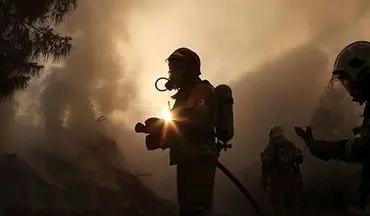 آتش سوزی در مجتمع تجاری قلهک تهران 