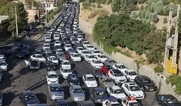  ترافیک سنگین در جاده چالوس و هراز و اعلام محورهای مسدود