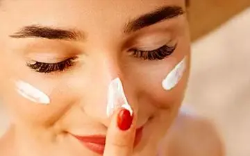 در خانه هم باید ضد آفتاب بزنیم؟

