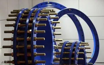 موفقیت دولت در حذف قوانین مزاحم فعالان اقتصادی صفر بوده است 