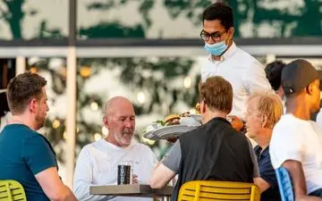 رستوران جایی برای گرفتن ویروس کرونا؟