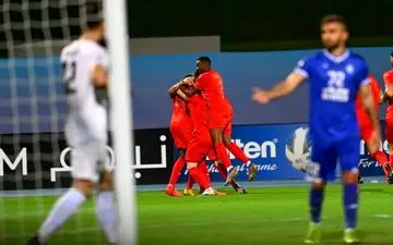 خط دفاعی استقلال نیاز به هماهنگی دارد 