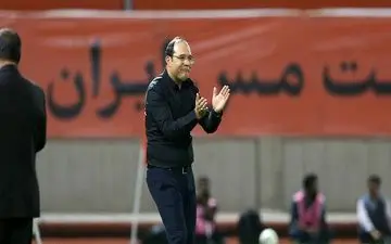 ربیعی: حضور مربیان خارجی در کنار مربیان داخلی تنور مسابقات را داغ‌تر می کند