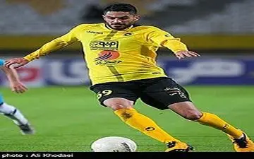 غیبت ستاره پرسپولیسی در دیدار با استقلال ؛ مدافع سپاهان فینال نیم فصل را از دست داد + سند