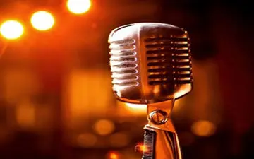 شباهت عجیب خواننده تازه‌کار با سیاستمدار معروف خبرساز شد +فیلم 