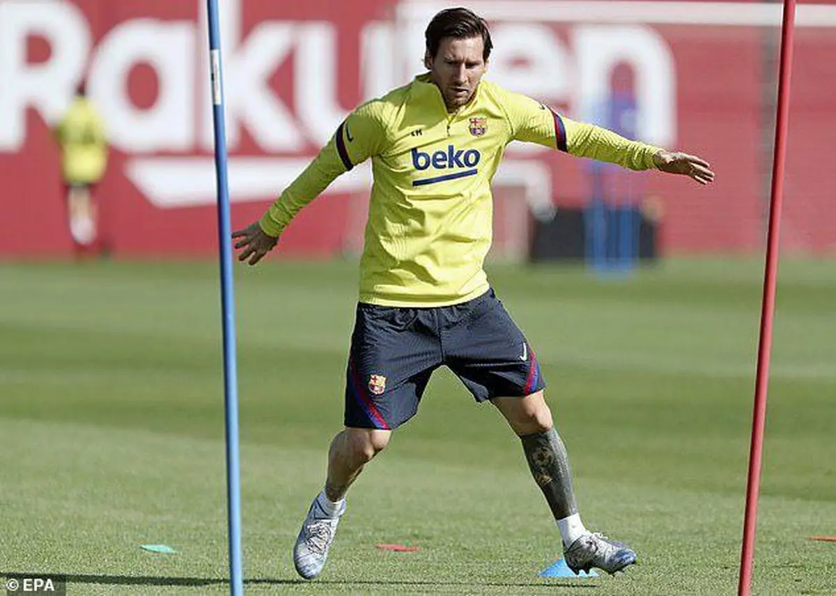 مسی به تمرینات بارسلونا برگشت