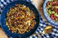 طرز تهیه نخود پلو معطر؛ غذای خوشمزه و مجلسی با گوشت قلقلی