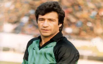 حجازی نامزد بهترین دروازه بان تاریخ جام ملت‌های آسیا