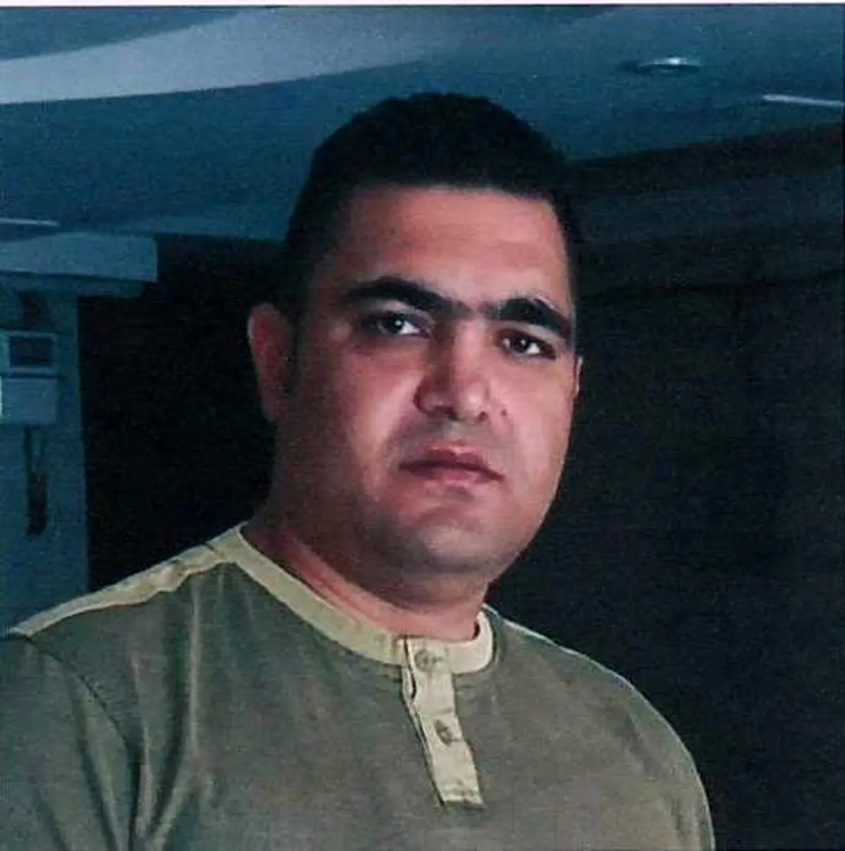 پلیس آگاهی غرب استان تهران: قاتل فراری را شناسایی کنید