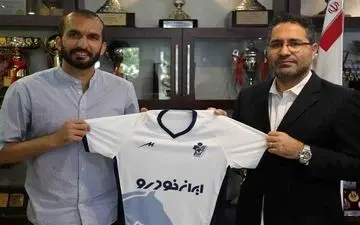 کاپیتان سابق پرسپولیس به پیکان پیوست 