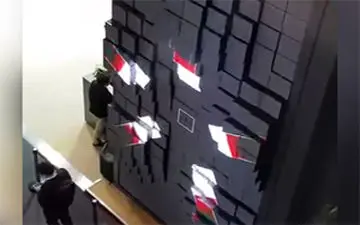 مدرن‌ترین نمایشگر دنیا + فیلم