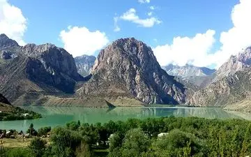 دریاچه اسکندرکول، نگینی در میان کوهستان های تاجیکستان