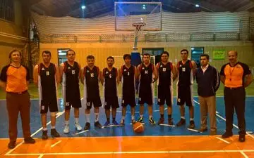 امام جماعت بسکتبالیست! + عکس