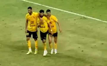 گل دوم سپاهان به استقلال ملاثانی | فیلم